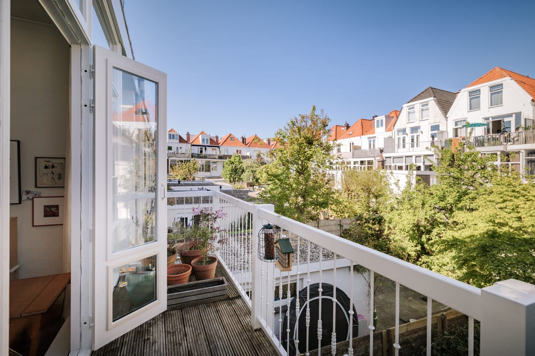 Photo 17 of Van Diemenstraat 169
