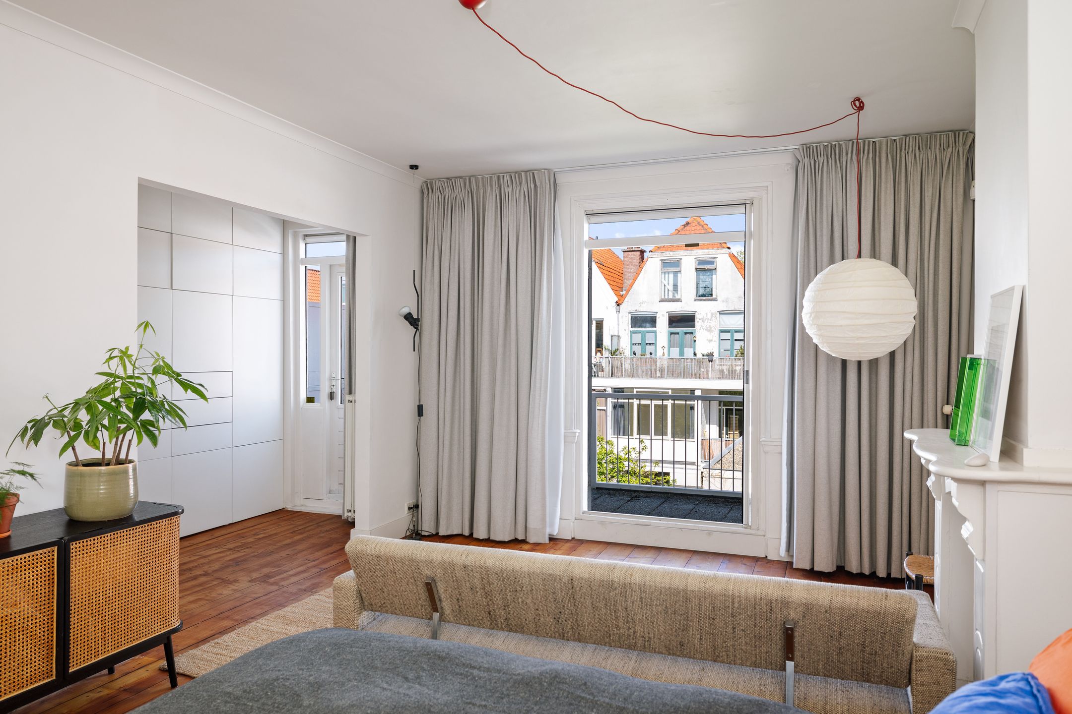 Photo 21 of Van Diemenstraat 169
