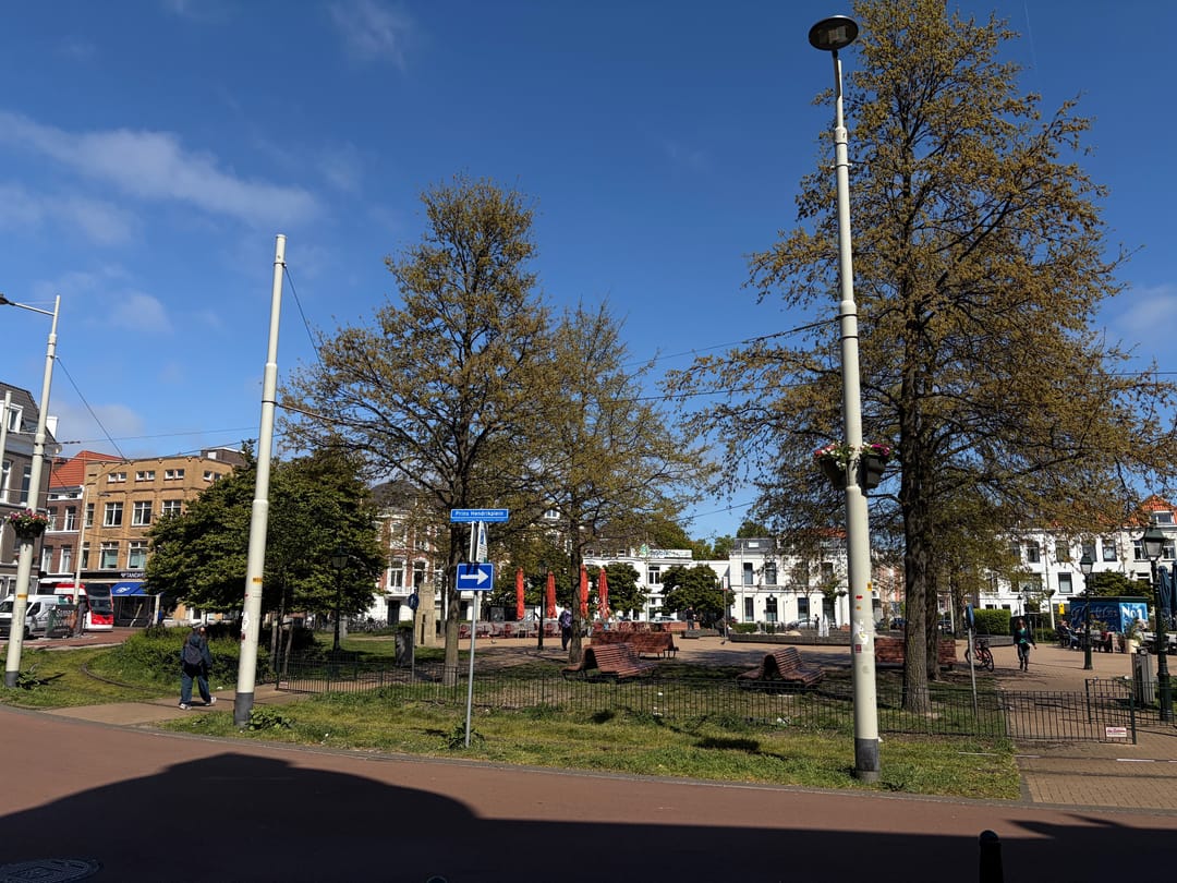 Photo 43 of Van Diemenstraat 169