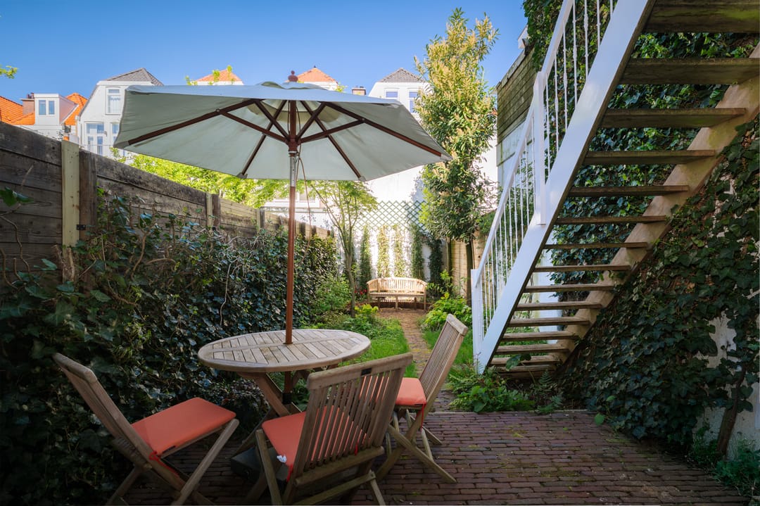 Photo 8 of Van Diemenstraat 169