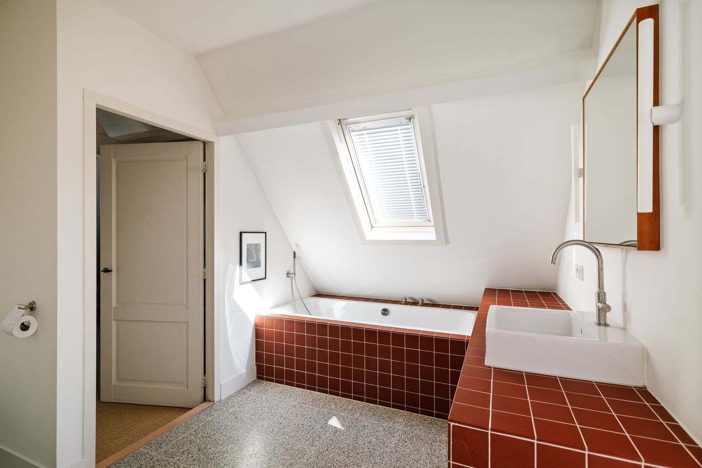 Photo 35 of Van Diemenstraat 169