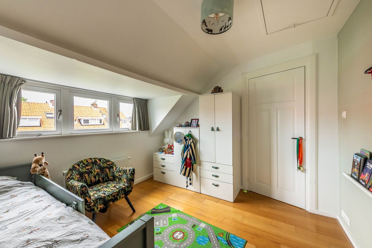 Foto 44 van Heussensstraat 100