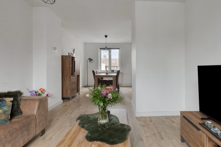 Photo 2 of Hoogstraat 202-B
