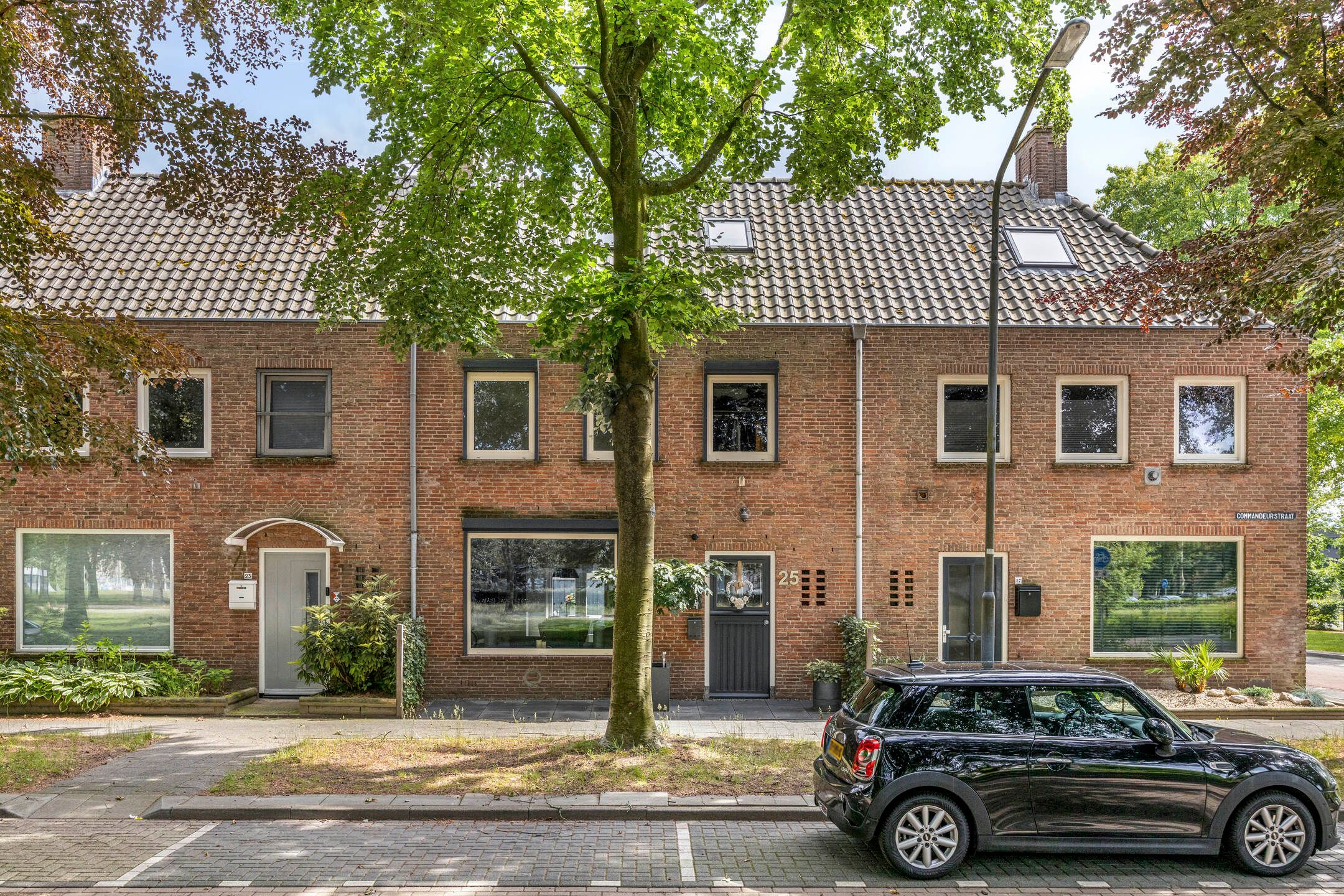 Commandeurstraat 25 