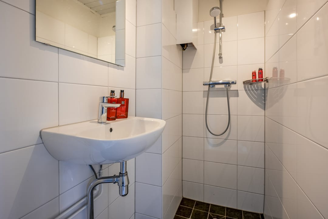 Photo 32 of Hekbootstraat 18-C
