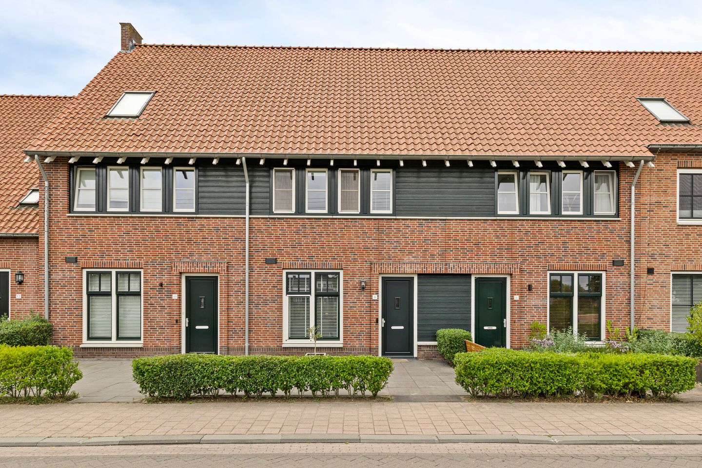 Foto 1 van Schrijvershoeve 8