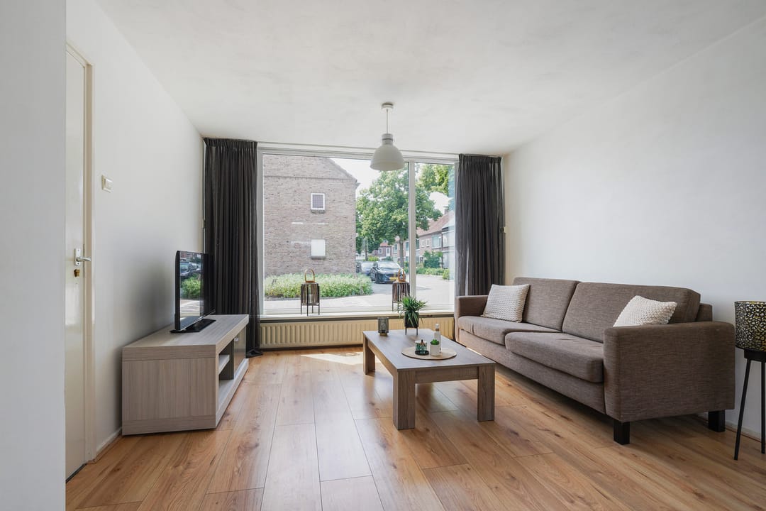 Photo 13 of Athanasiusstraat 2