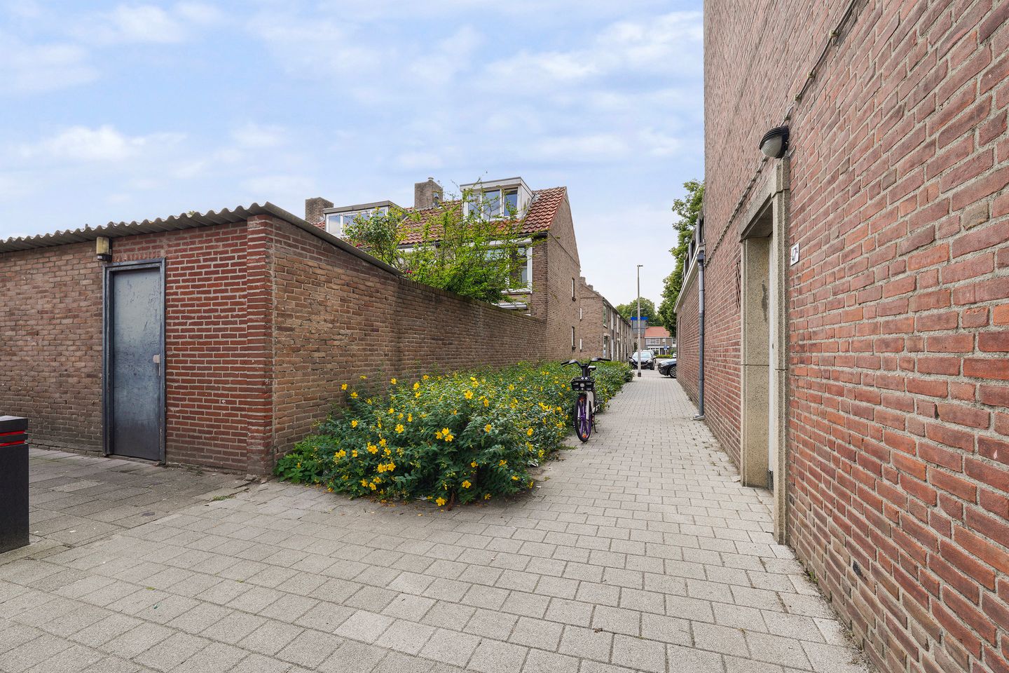 Photo 49 of Athanasiusstraat 2