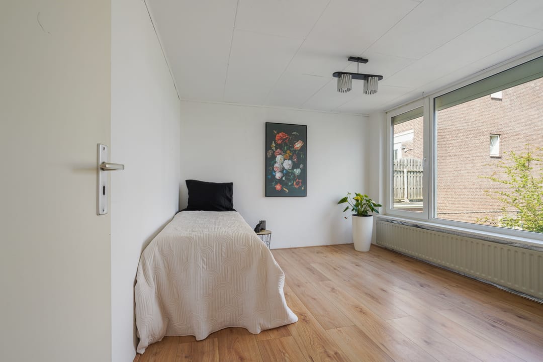 Photo 32 of Athanasiusstraat 2