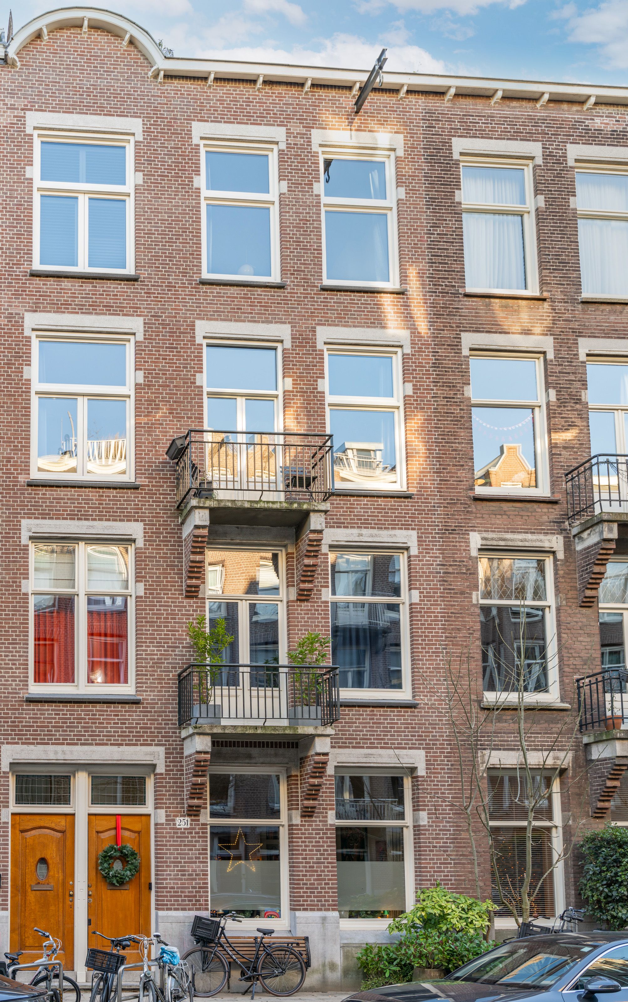 Photo 9 of Valeriusstraat 251-2
