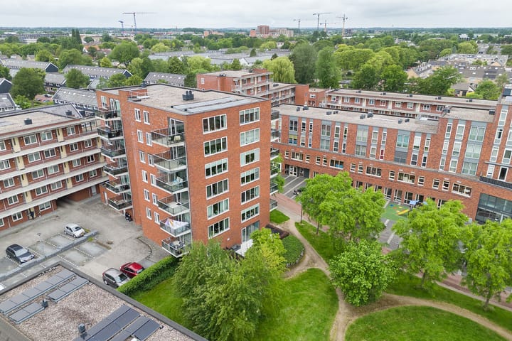 Foto 4 van van Eedenplein 132