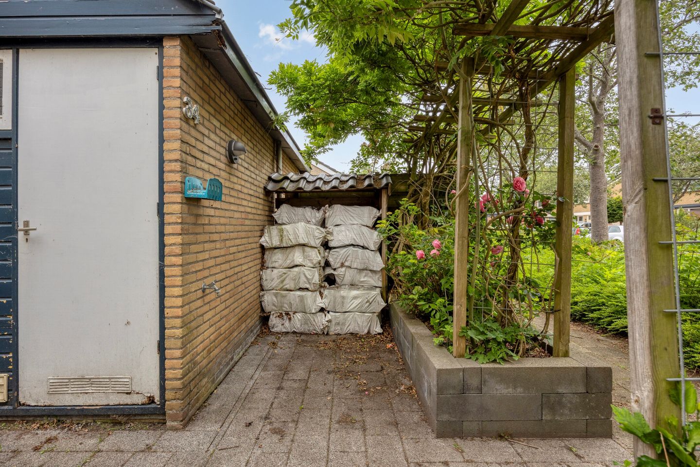 Photo 5 of Sluisdeur 34