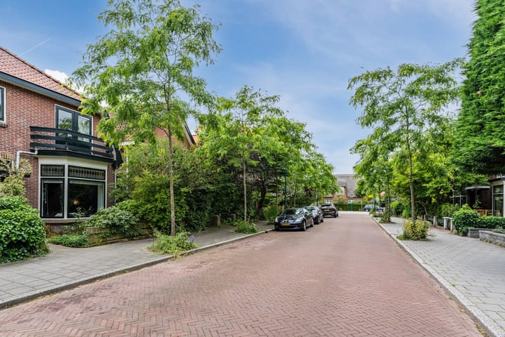 Photo 4 of Sportmanstraat 7