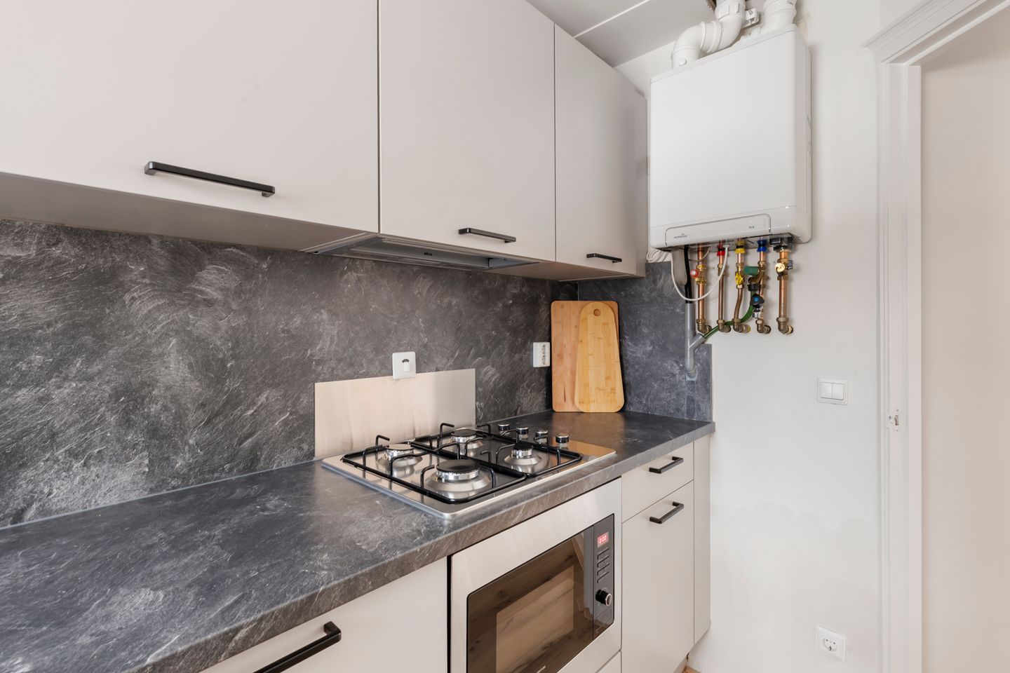 Photo 10 of Albert Cuypstraat 47-1