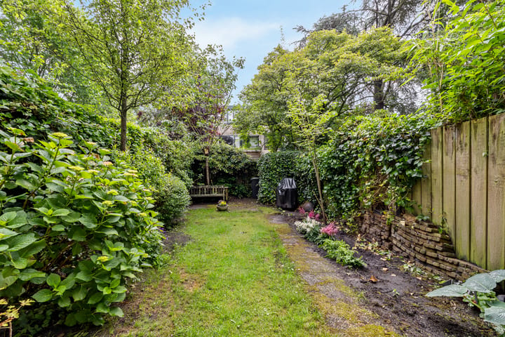Tussenwoning te koop: Cannenburg 80, Amsterdam