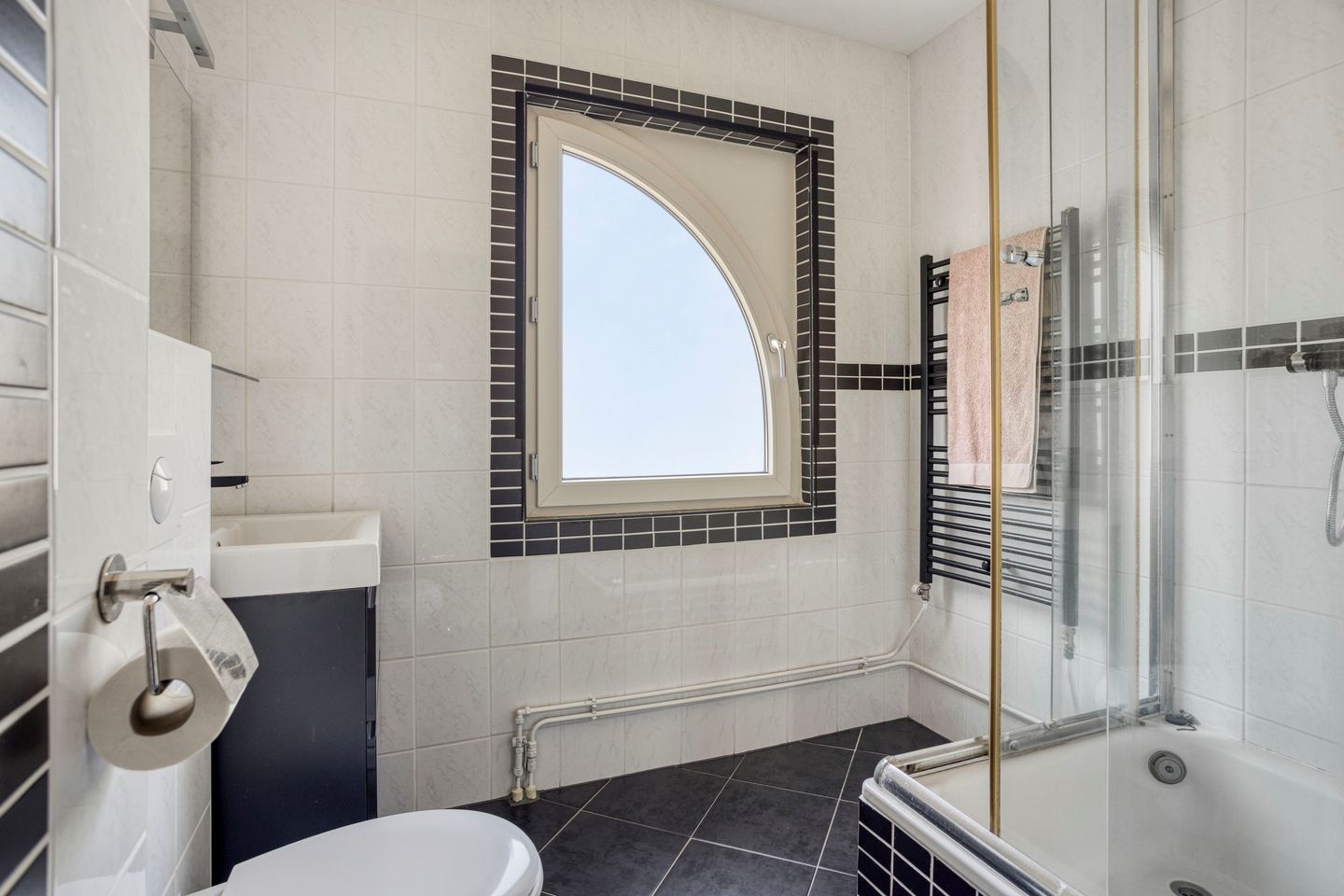 Photo 19 of Herman de Manstraat 28