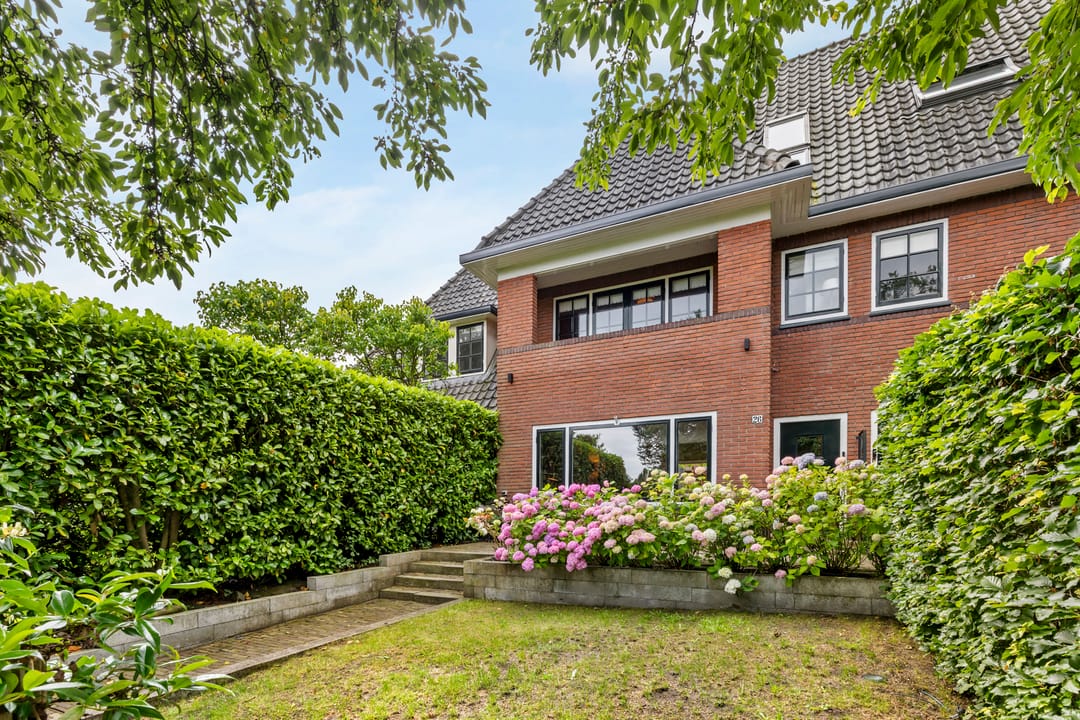 Photo 1 of J.H. van 't Hoffweg 26