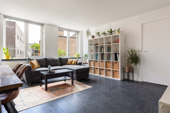 Appartement te koop: Stationsstraat 112E, Apeldoorn