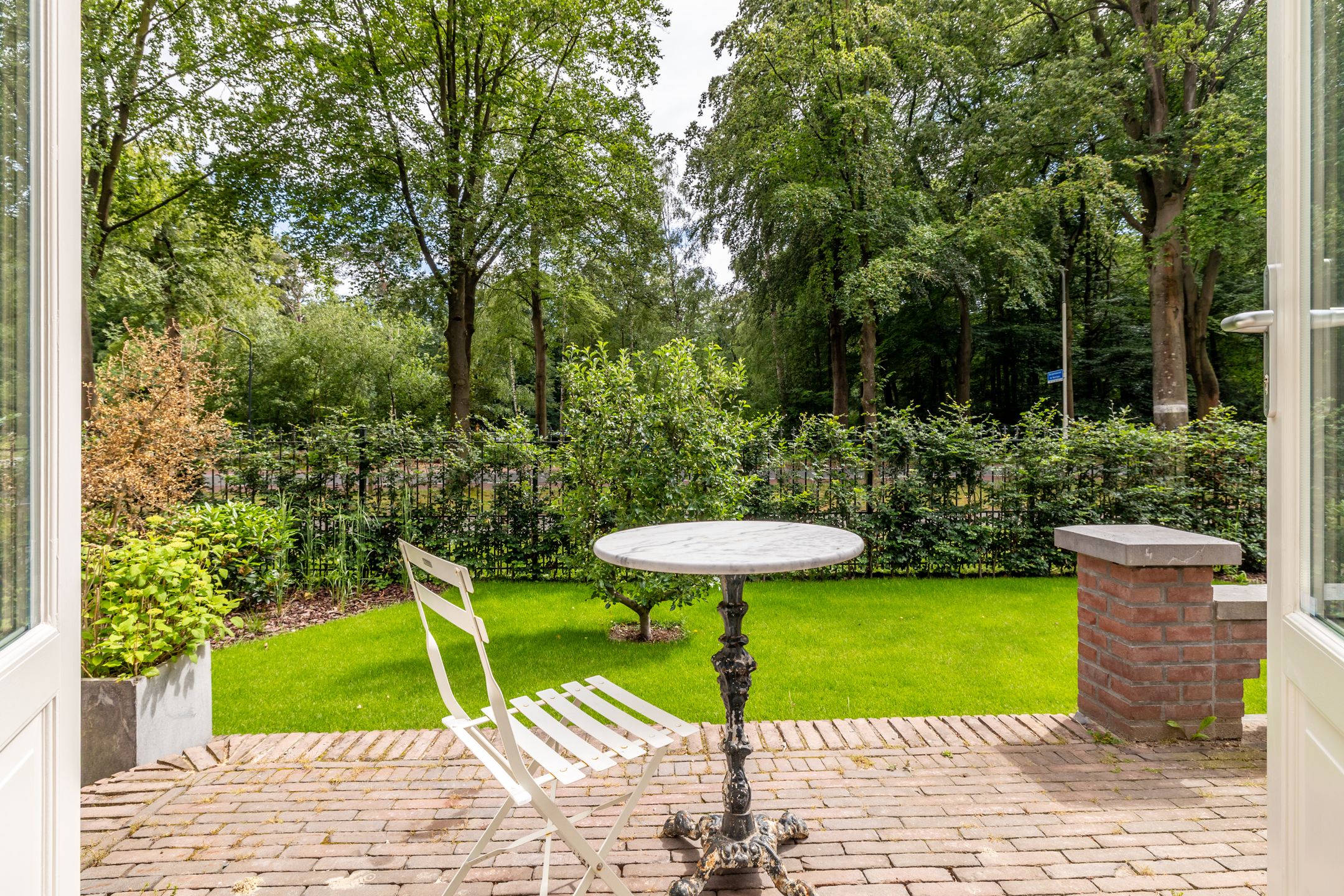 Photo 24 of Burgemeester de Manlaan 1-B