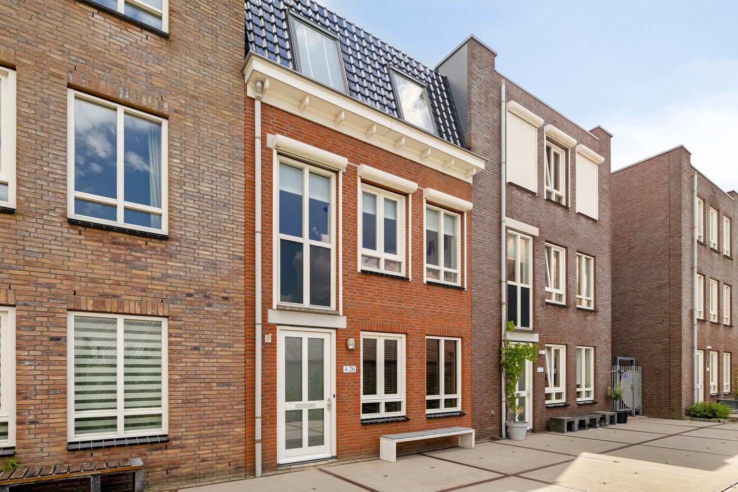 Foto 40 van Hoge Rijndijk 4-26