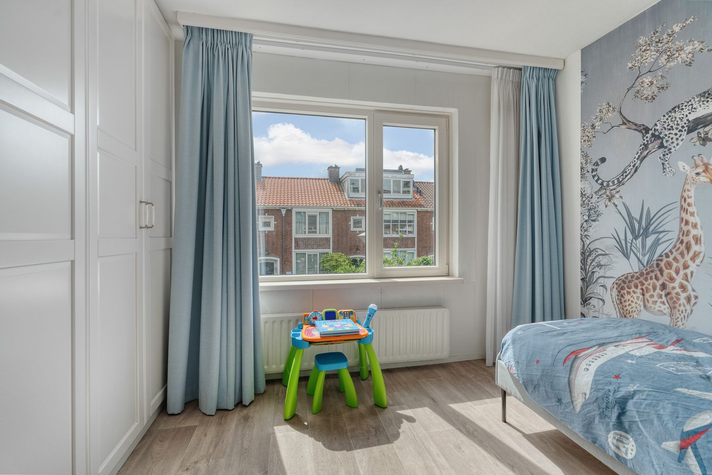 Photo 40 of Wormerveerstraat 45