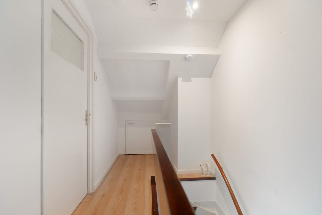 Photo 46 of Wormerveerstraat 45