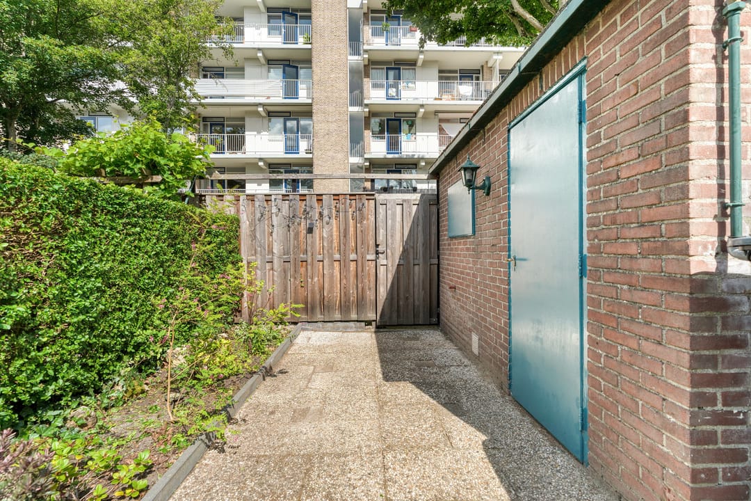 Photo 56 of Wormerveerstraat 45