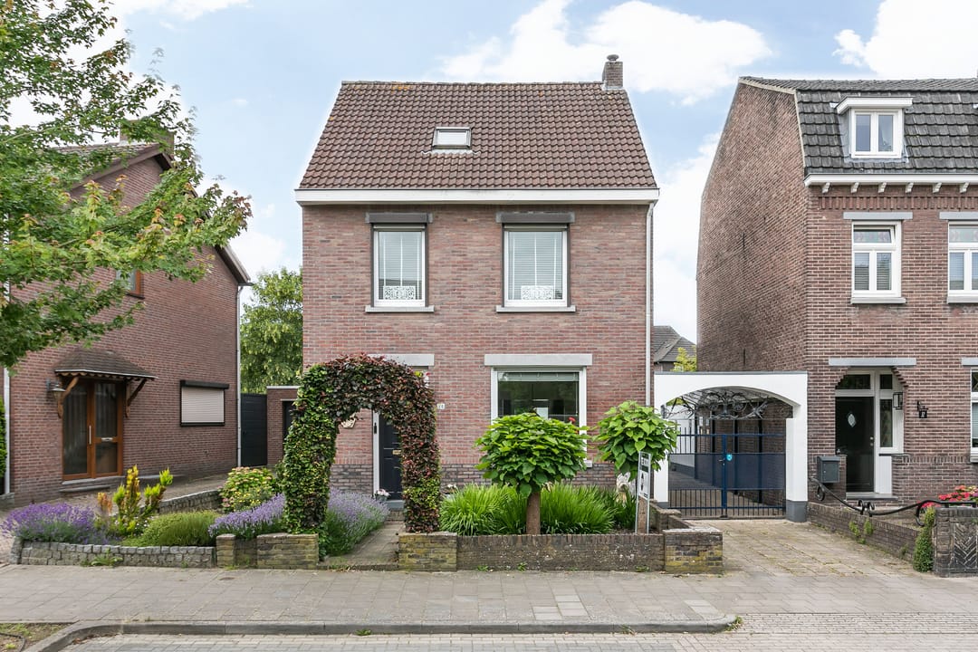 Photo 46 of Bouwbergstraat 34