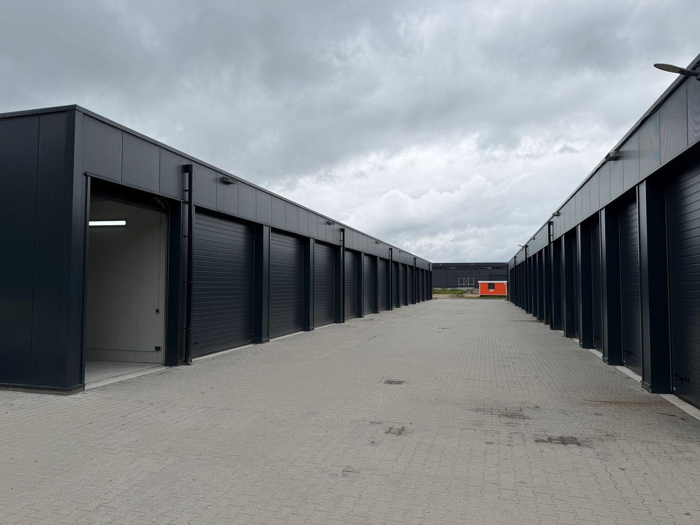 Bekijk foto 3 van Beneluxweg 216-B15