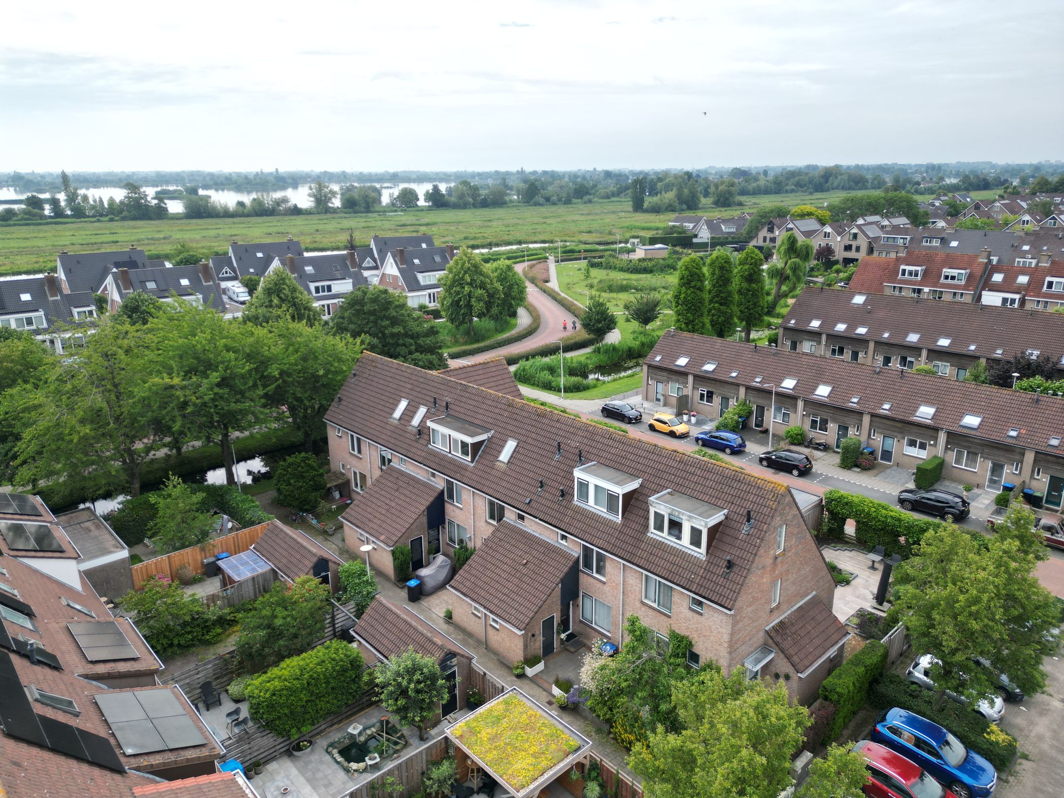 Foto 42 van Haarmos 6