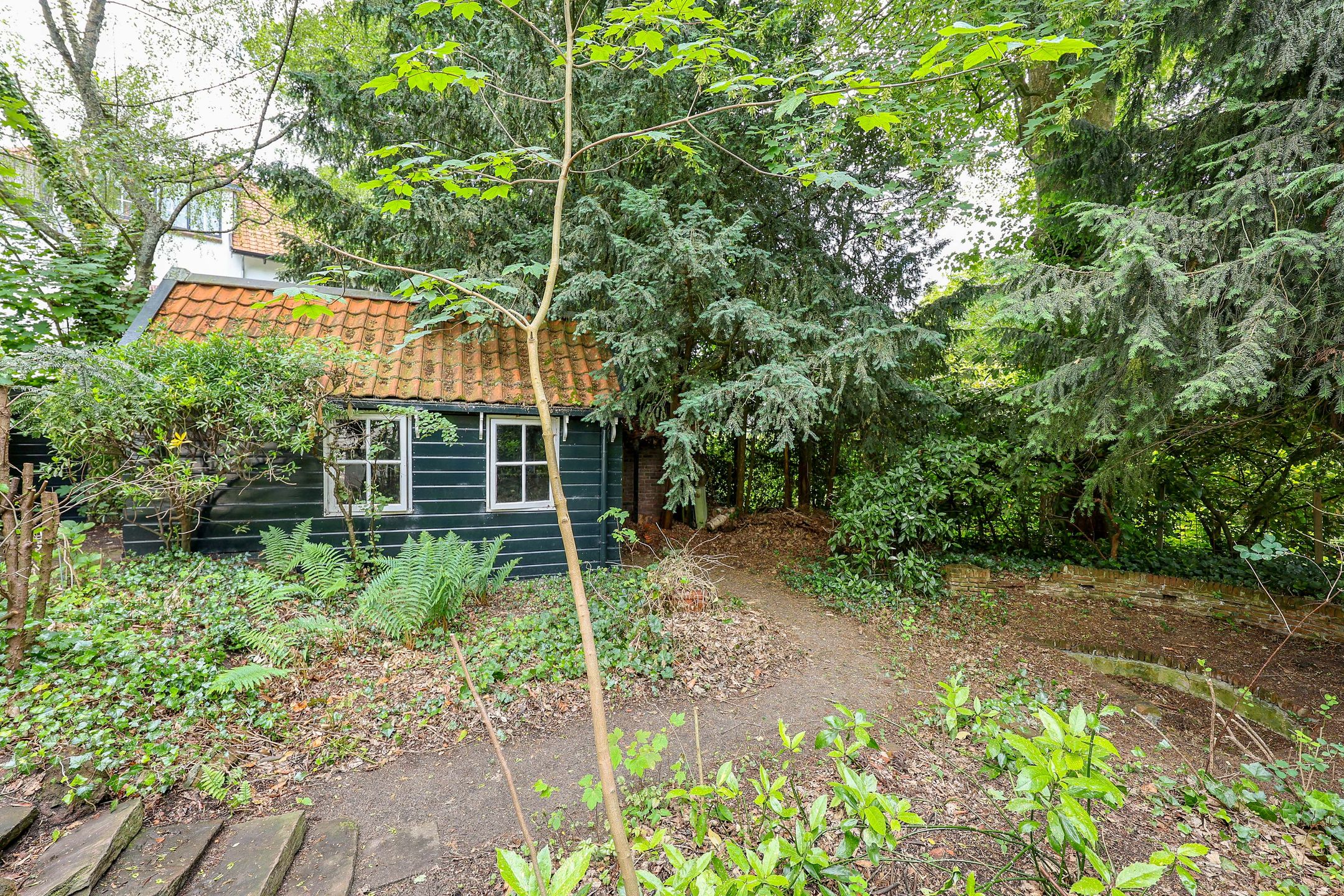 Photo 36 of Middenweg 18