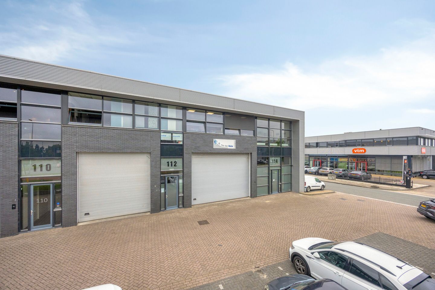 Bekijk foto 2 van Honderdland 114