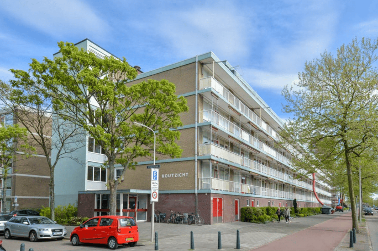 Foto 1 van Leyweg 52-A