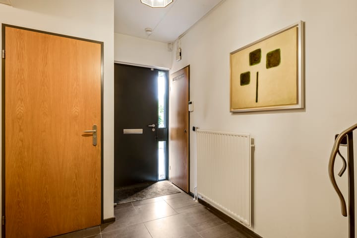 Vrijstaande woning te koop: Eglantierhof 21, Roermond