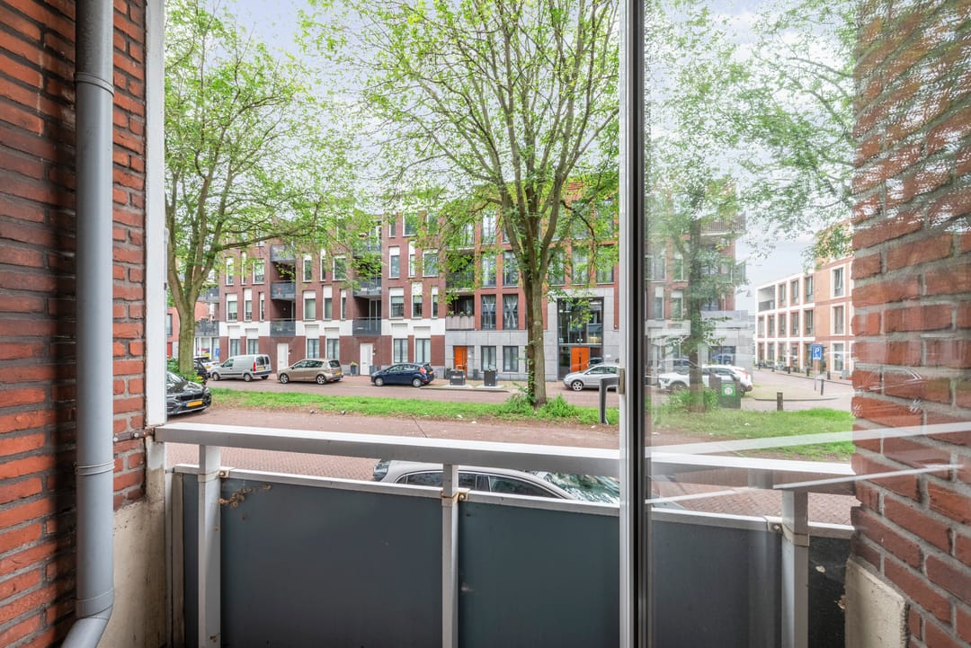 Photo 11 of Oranjestraat 39