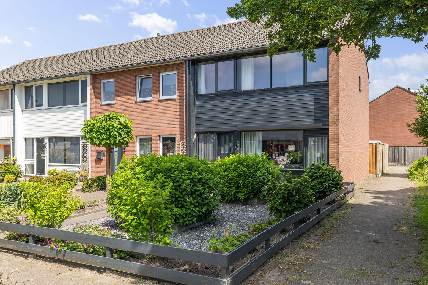 Photo 44 of De Kap 239