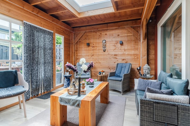 Tussenwoning te koop: Oleanderstraat 4, Breda