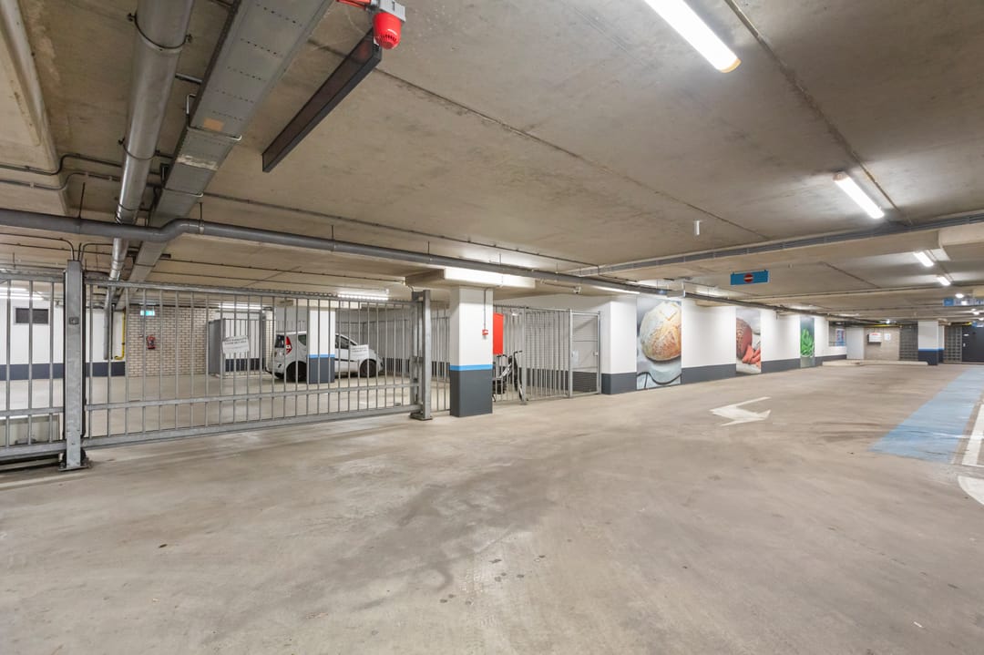 Photo 41 of Van Lawick van Pabststraat 112