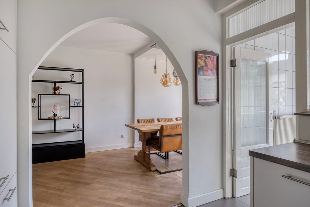 Photo 7 of Dokter de Bruynstraat 47