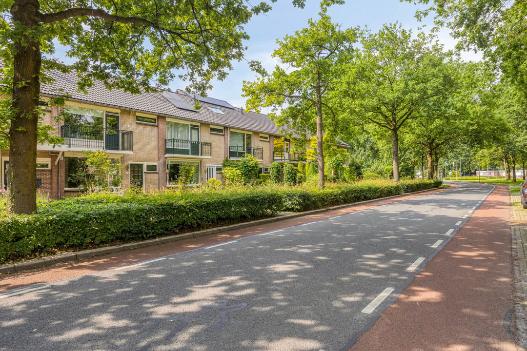 Photo 28 of Dokter de Bruynstraat 47