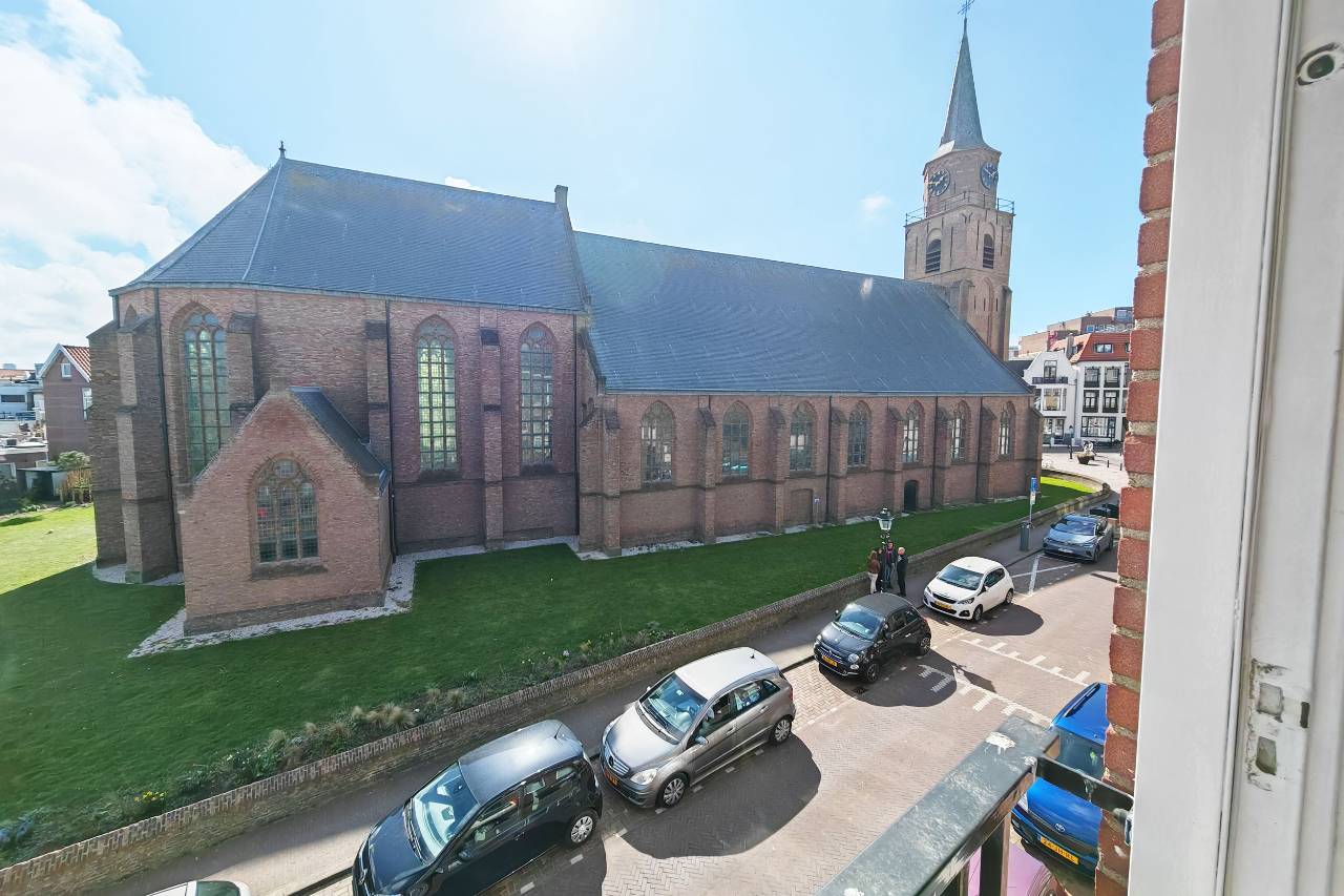 Photo 9 of Wassenaarsestraat 54-A