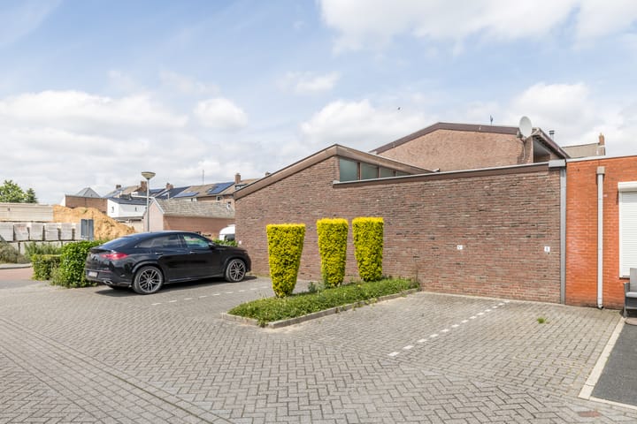 Photo 3 of St.Rochusstraat 5-A