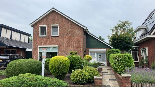 Foto 1 van Roosdomsweg 18