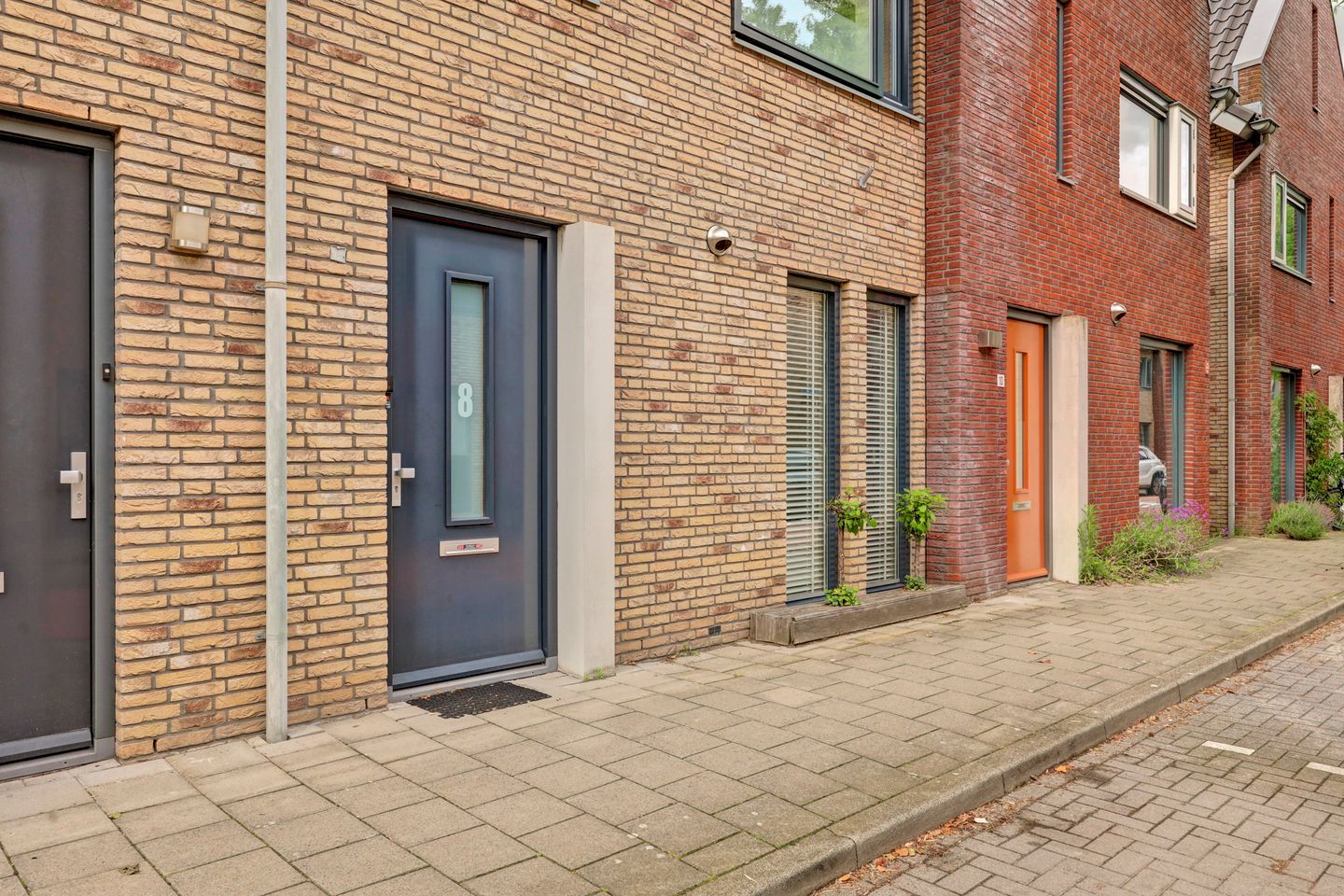 Foto 5 van Leliestraat 8