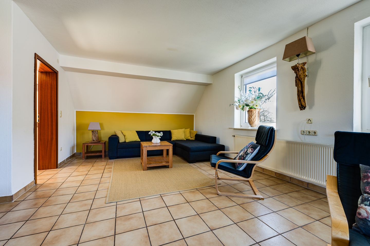 Foto 49 van Waldecker Straße 15