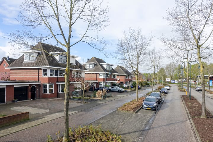 Tussenwoning te koop: Coendersberglaan 67, Helmond