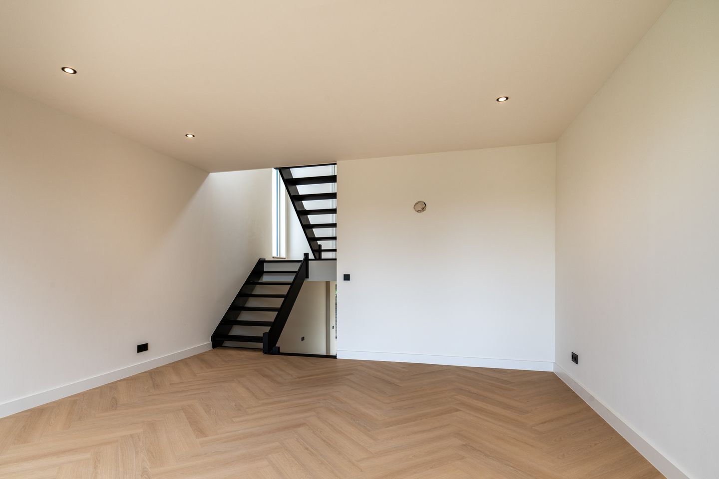 Photo 14 of Veldstraat 36