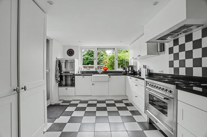 Tussenwoning te koop: Thorbeckelaan 4, Reeuwijk