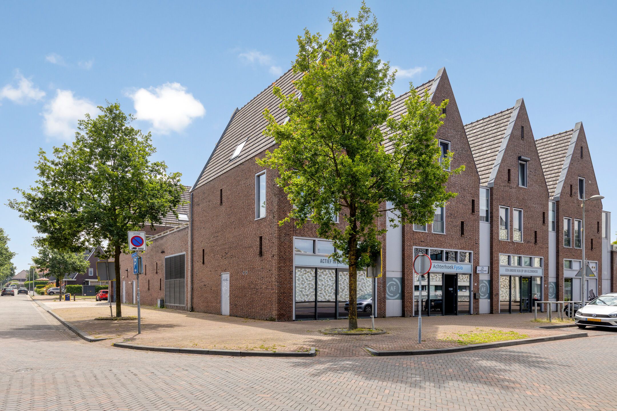 Photo 39 of Asterstraat 16