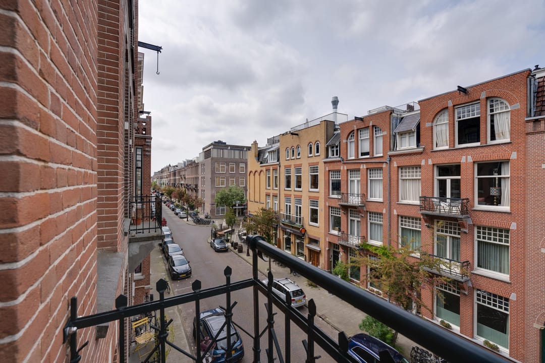 Photo 13 of Valeriusstraat 99-2